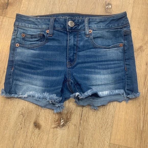 American Eagle Jean shorts - Picture 1 of 3